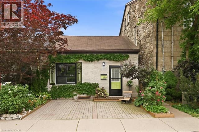 196 Ray St. N