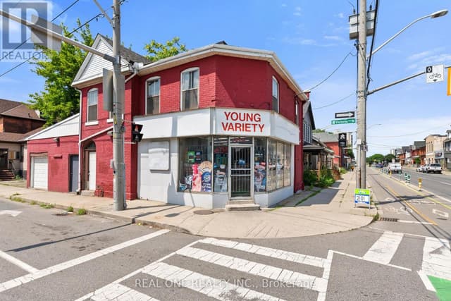 155 Victoria Ave. N