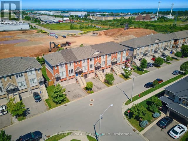 41 Edenrock Dr.