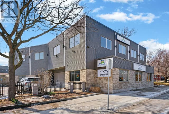 Upper Floor Units - 435 York Blvd.