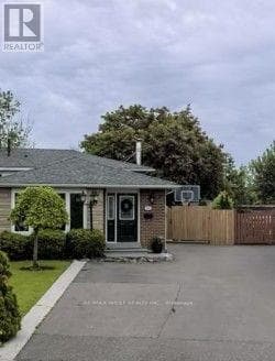 844 Eaglemount Cres.