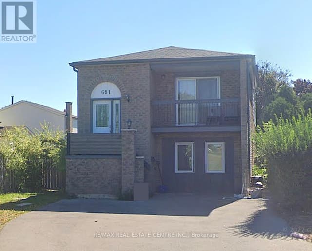 2 - 681 Upper Wentworth St.