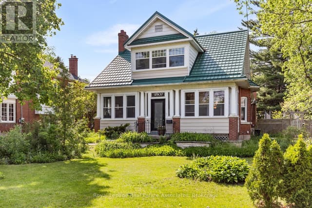 1807 Balsam Ave.