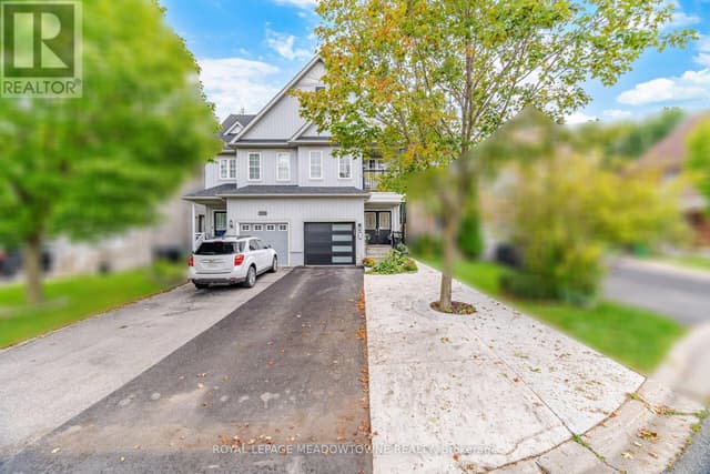 6623 Blackheath Ridge