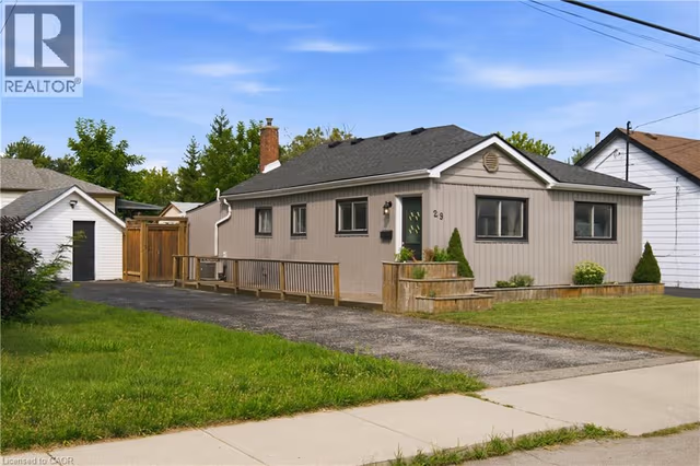 29 Hixon Rd.