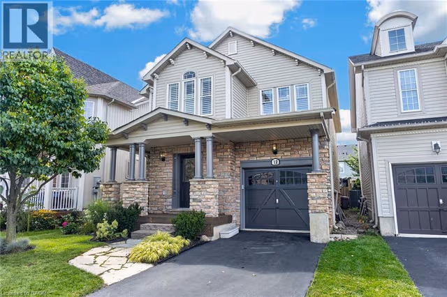 12 Fiddlehead Cres.