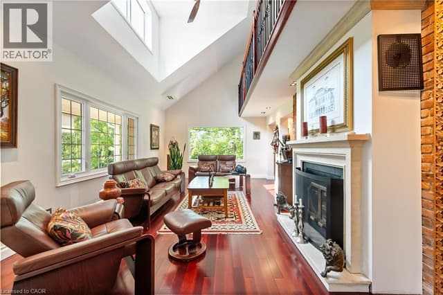493 Ridge Rd. E