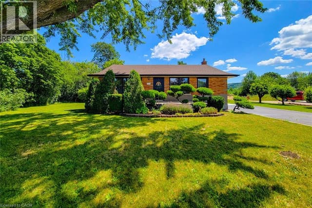 220 Winona Rd.