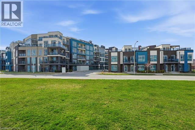 10 Concord Pl. Unit 304