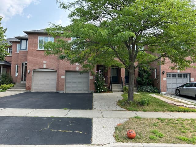 2473 Lazio Ln. Oakville On L6m 4p7