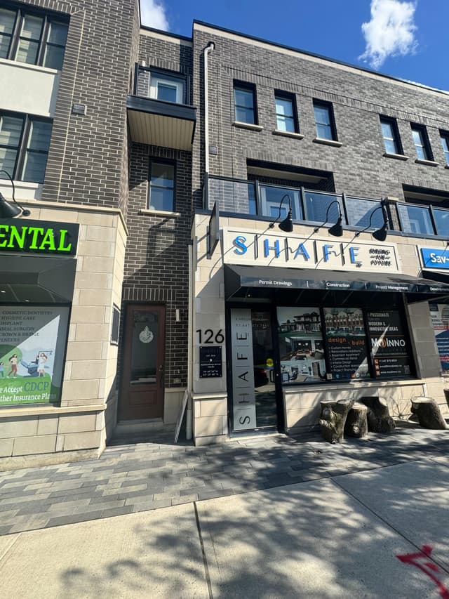 126 Burnhamthorpe Rd. E Oakville On L6h 0x9