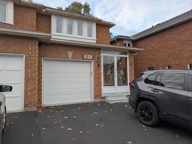 3843 Densbury Dr. Upper Mississauga On L5n 6z3