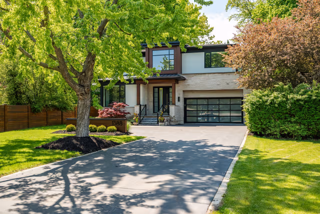 1388 Acton Cres. Oakville On L6j 2s5