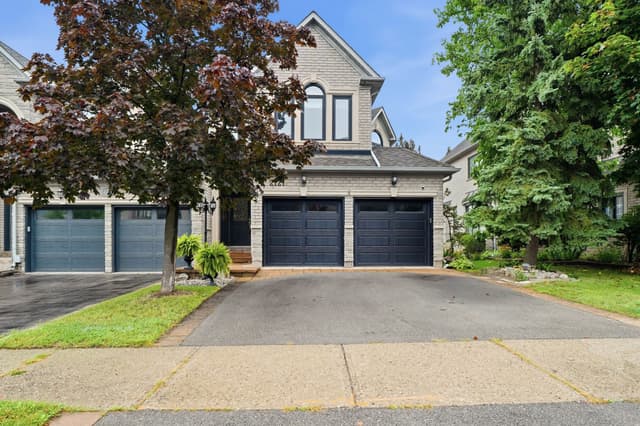 2121 Pinevalley Cres. Oakville On L6h 6l7