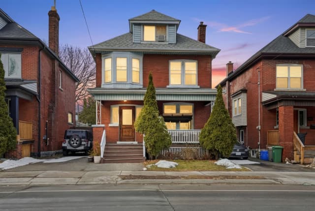 68 Gage Ave. S Hamilton On L8m 3c9