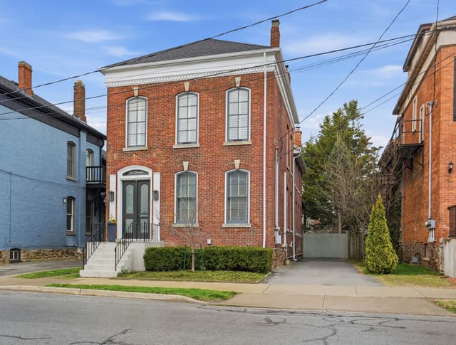 176 James St. St Catharines On L2r 5c5