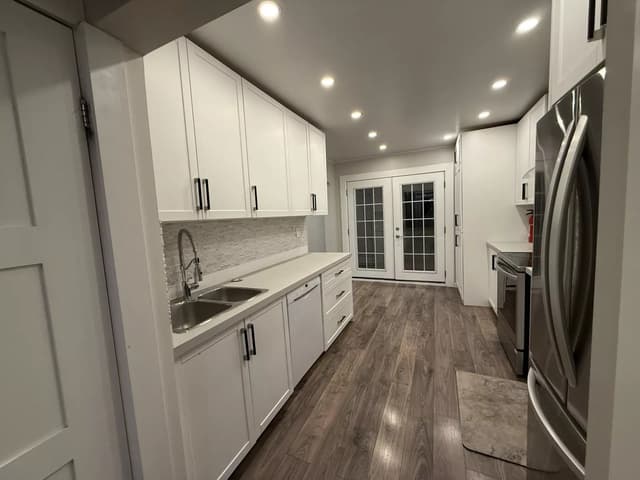 22 Harvey St. Hamilton On L8l 2l8