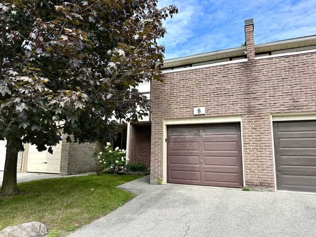 1485 Gulleden Dr. 8 Mississauga On L4x 2t2