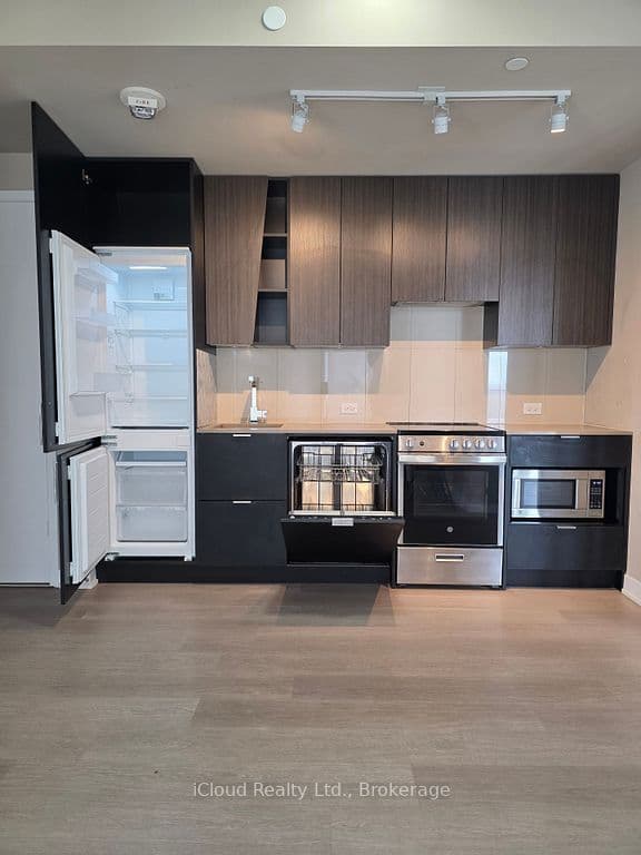 3883 Quartz Rd. 3601 Mississauga On L5b 0m4