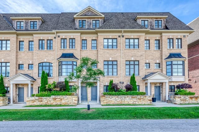 2172 Trafalgar Rd. #21 Oakville On L6h 0n3