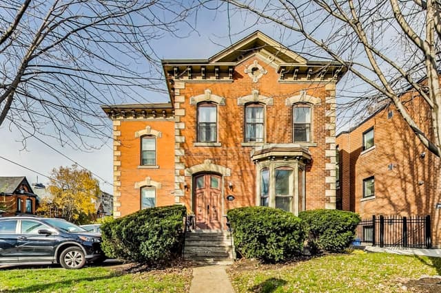 102 West Ave. S 4 Hamilton On L8n 2s3
