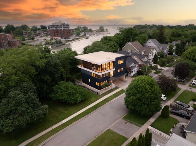 5 Michigan Ave. St Catharines On L2n 4g7
