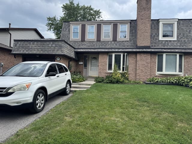 2849 Oslo Cres. Mississauga On L5n 1z8