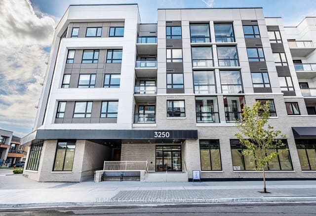3250 Carding Mill Trail 418 Oakville On L6m 1l3