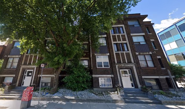 468-476 Main St. E Hamilton On L8n 1k6