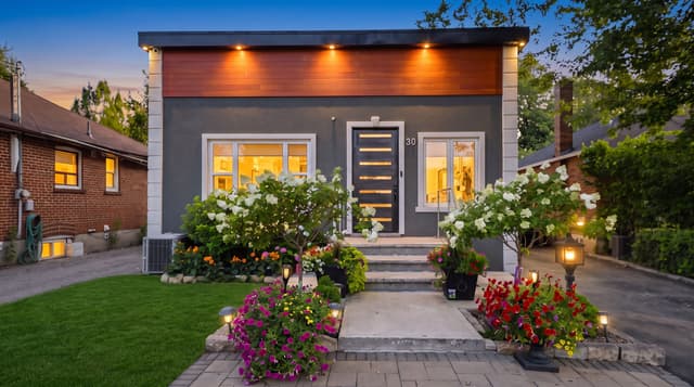 30 Maple Ave. N Mississauga On L5h 2s1
