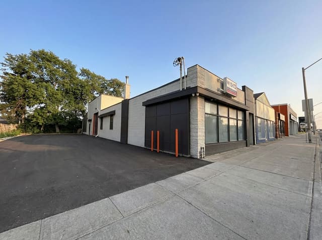 108 Parkdale Ave. N Hamilton On L8h 5w9