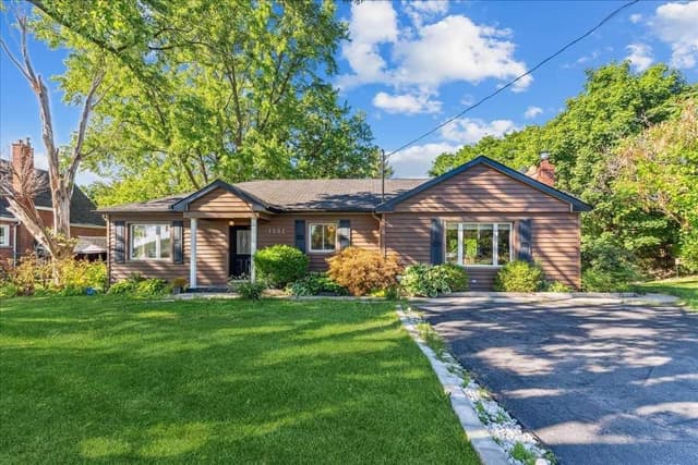 1252 Waterdown Rd. Lower Burlington On L7p 4z8