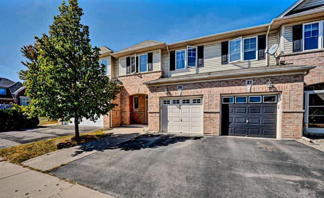 3275 Stalybridge Dr. 30 Oakville On L6m 0l1