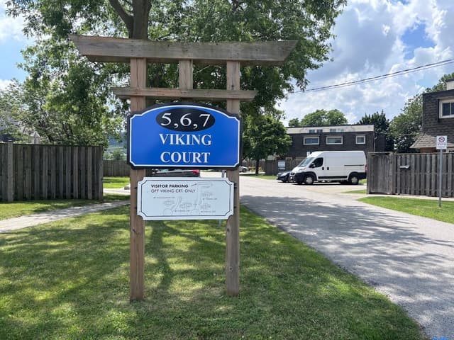 5 Viking Ct. 304 Grimsby On L3m 3t8