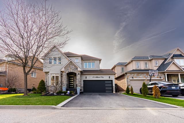 174 Milkweed Way Oakville On L6l 0a4