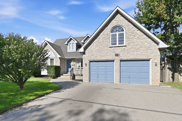 381 Kerman Ave. Grimsby On L3m 5c4