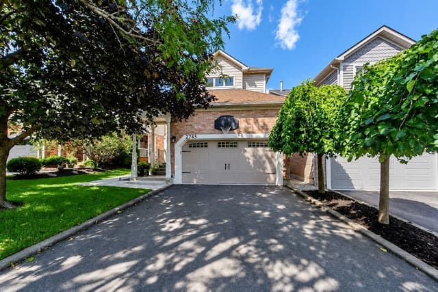 2745 Galleon Cres. Mississauga On L5m 5t8