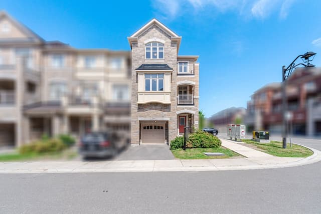 497 Manhattan Common Oakville On L6h 3p6