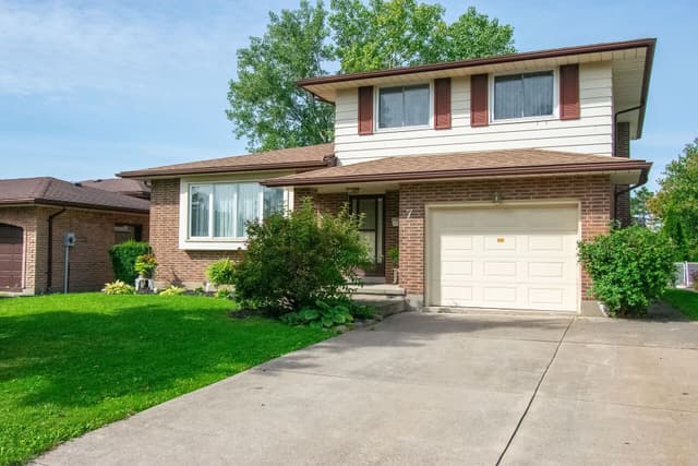 7 Dolly Circle St Catharines On L2p 3t2