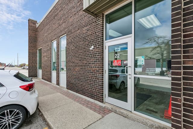 7625 Kimbel St. 22 Mississauga On L5s 1a8
