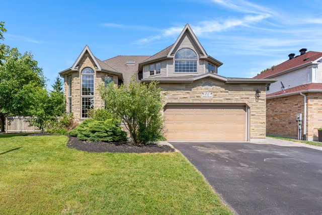 25 Amalia Cres. Guelph On N1l 1l2