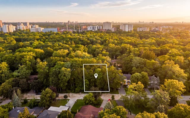 2115 Lynchmere Ave. Mississauga On L5b 1w7