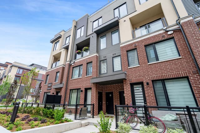 3425 Ridgeway Dr. 11 Mississauga On L5l 0b9
