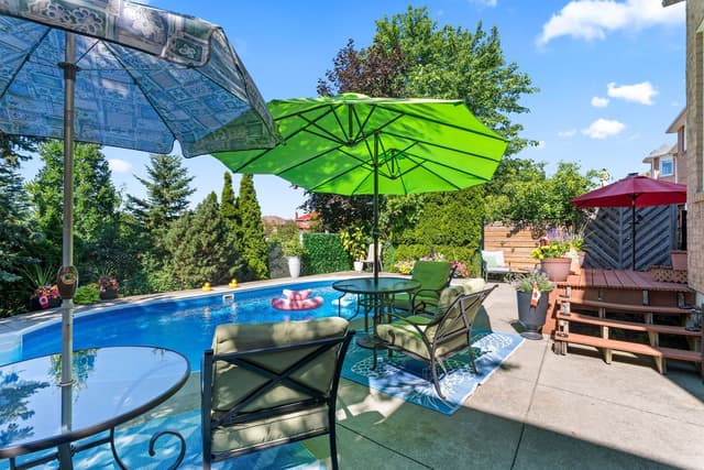 6192 Duford Dr. Mississauga On L5v 1a5