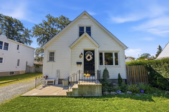 6 Cedardale Ave. St Catharines On L2p 1a9