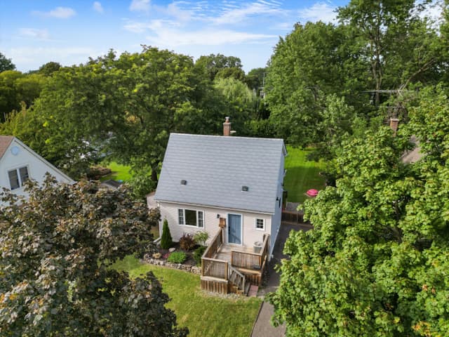 7 Vivian Ave. St Catharines On L2m 5x8