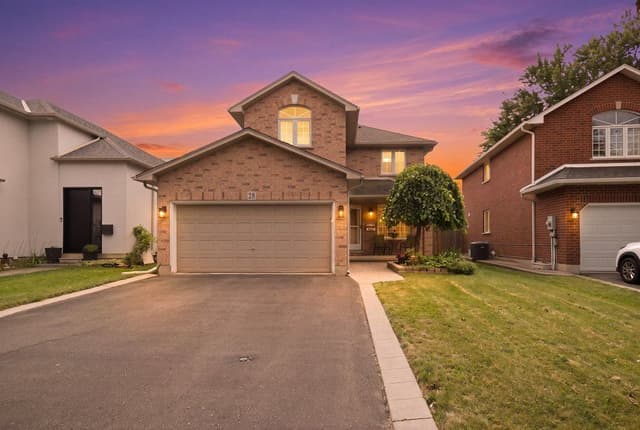 28 Lake St. Grimsby On L3m 2g7