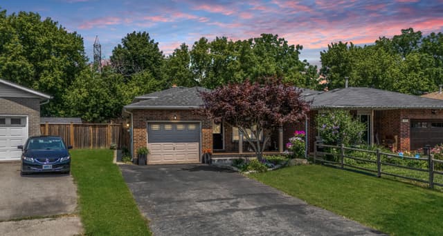 84 Sandra Cres. Grimsby On L3m 4y7