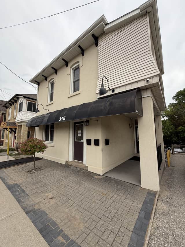 315 Woolwich St. Unit #2 Guelph On N1h 3w4