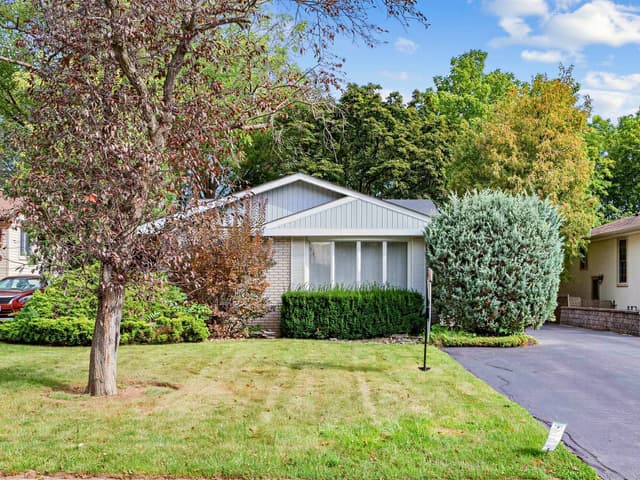56 Little John Rd. Hamilton On L9h 4g7